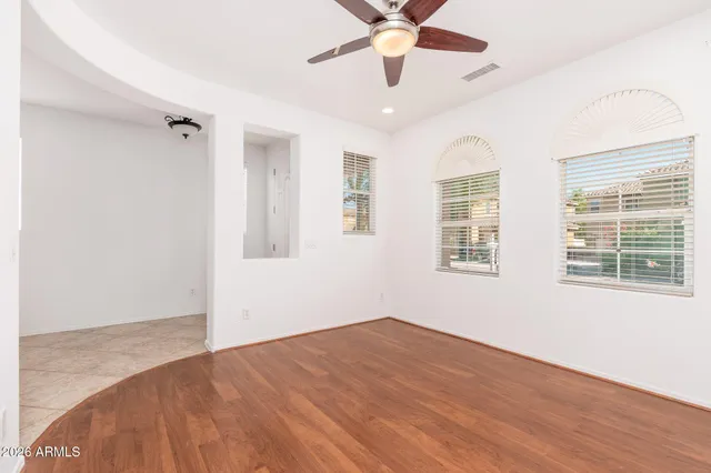 $575,000 | 1122 West Dawn Drive, Tempe, AZ 85284