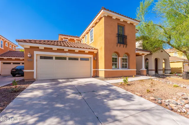 $575,000 | 1122 West Dawn Drive, Tempe, AZ 85284
