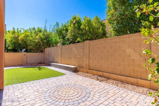 $575,000 | 1122 West Dawn Drive, Tempe, AZ 85284