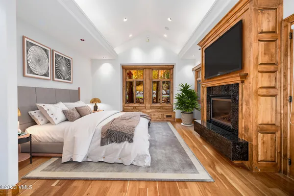 $3,750,000 | 983 Beard Creek Road, Edwards, CO 81632