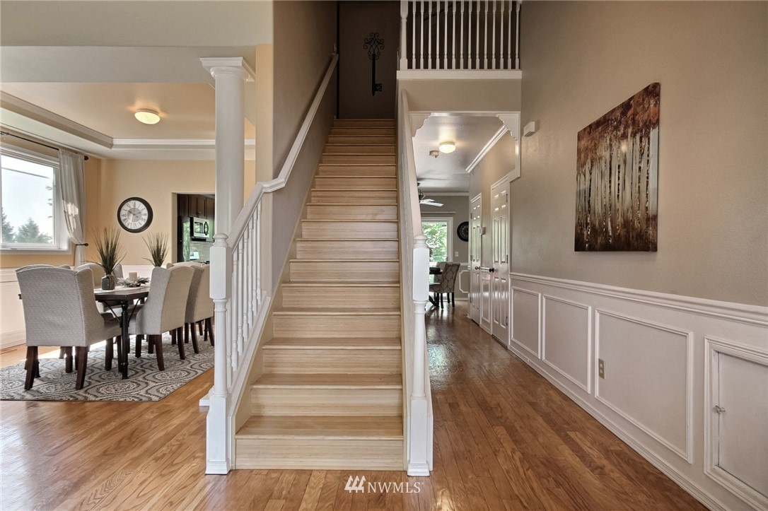 2101 Davis Avenue South Renton, WA 98055 - Photo 3 of 25