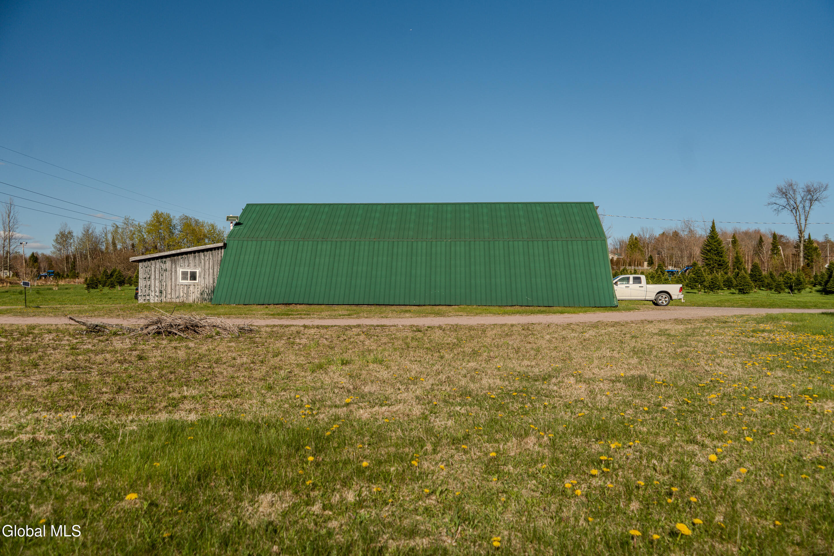 1659 County Rte 24 Burke, NY 12917 - Photo 20 of 30 Barn