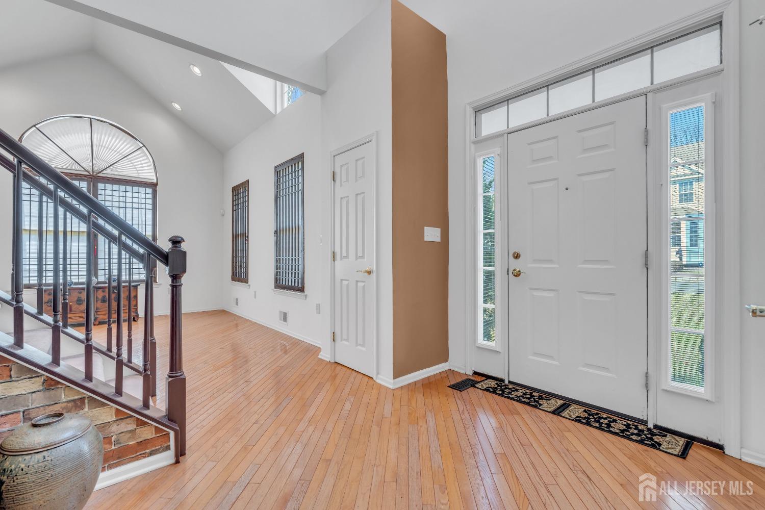 1 Kushnetki Road Parlin, NJ 08859 - Photo 3 of 28 Gallery Image 3