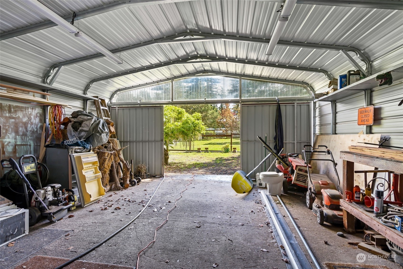 916 McLeod Road Bellingham, WA 98226 - Photo 29 of 40 a very nice looking room with a large window