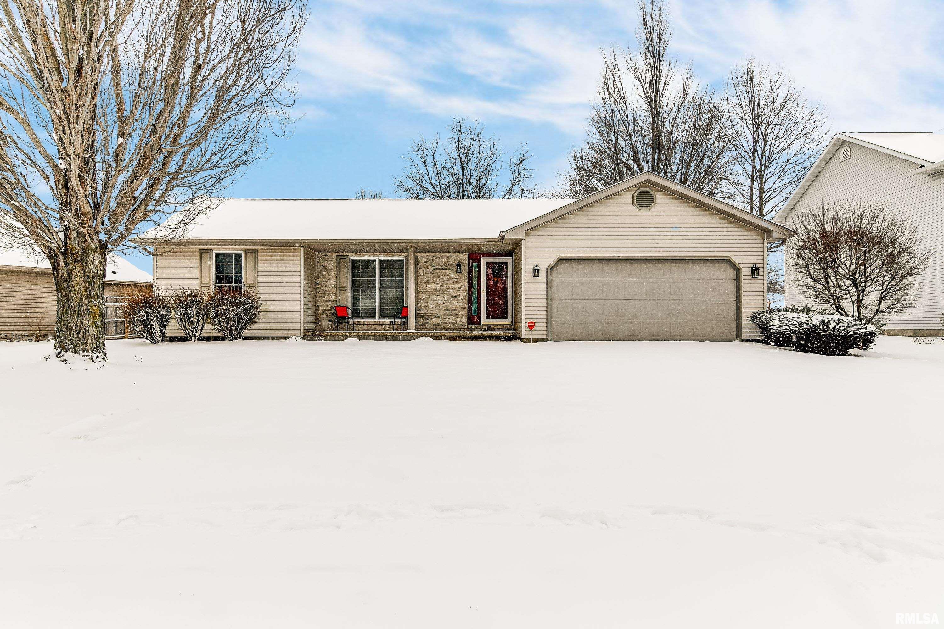 762 Shoshoni Drive Springfield, IL 62711 - Photo 1 of 28