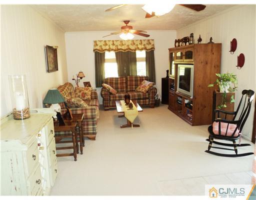15 Academic Road East Brunswick, NJ 08816 - Photo 7 of 21 Gallery Image 7