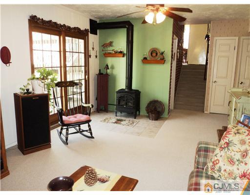 15 Academic Road East Brunswick, NJ 08816 - Photo 8 of 21 Gallery Image 8