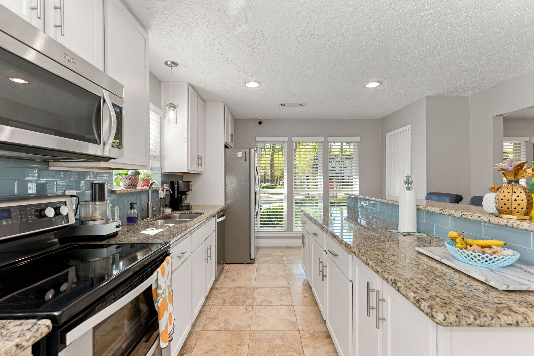 8207 Colonial Oaks Lane Spring, TX 77379 - Photo 15 of 43