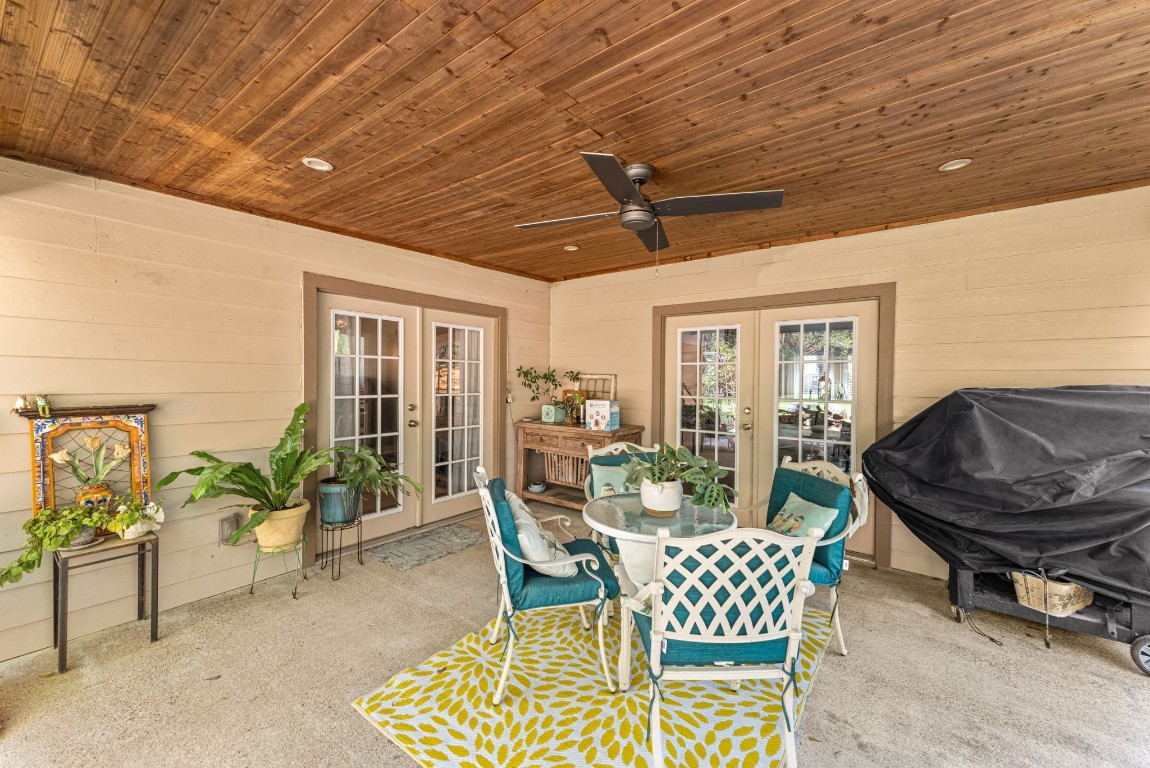 8207 Colonial Oaks Lane Spring, TX 77379 - Photo 31 of 43