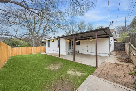 $575,000 | 2403 Little John Lane, Austin, TX 78704
