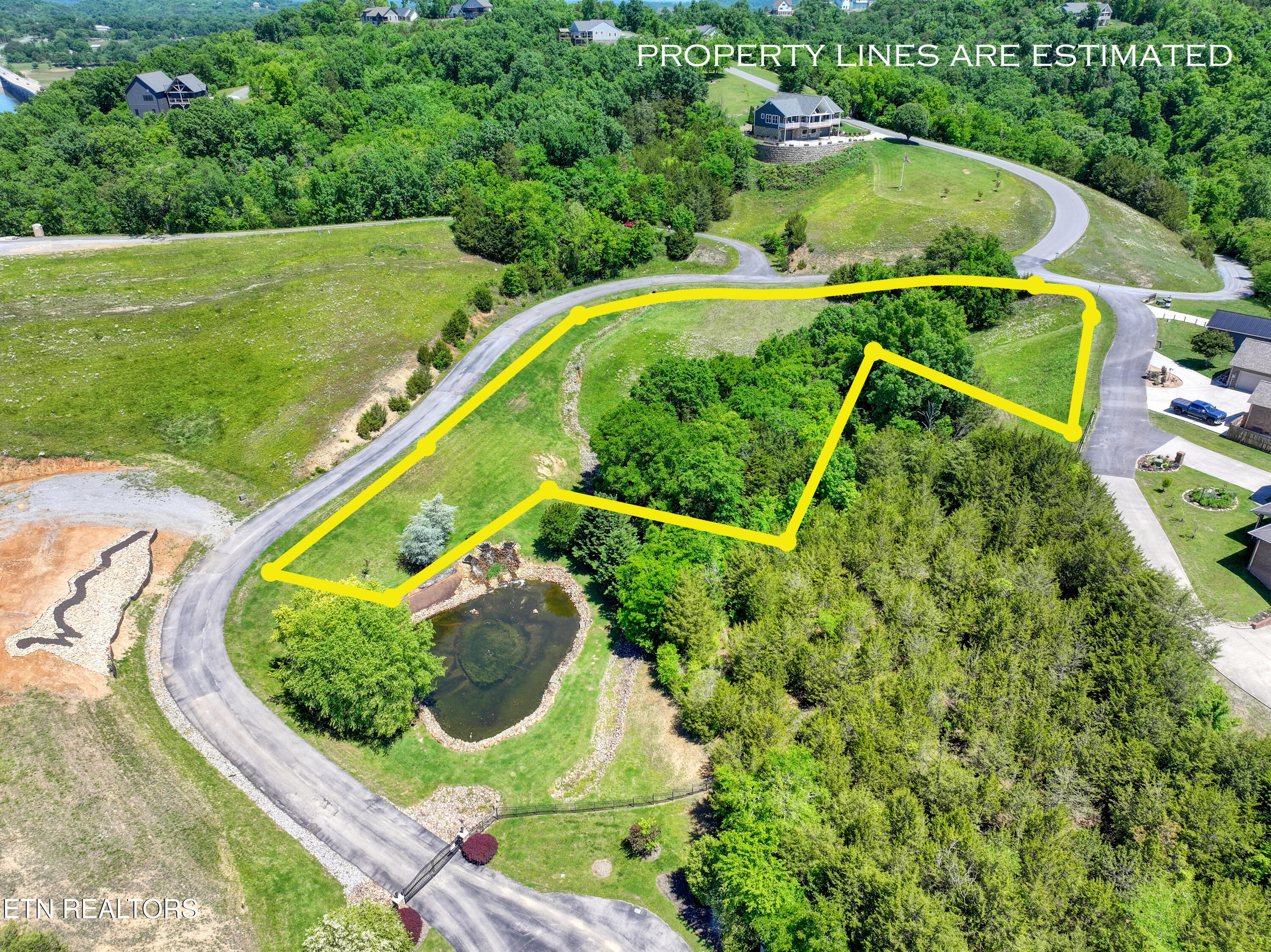 8 Emerald Pointe Newport, TN 37821 - Photo 7 of 12 DJI_20260508124141_0863_D_83