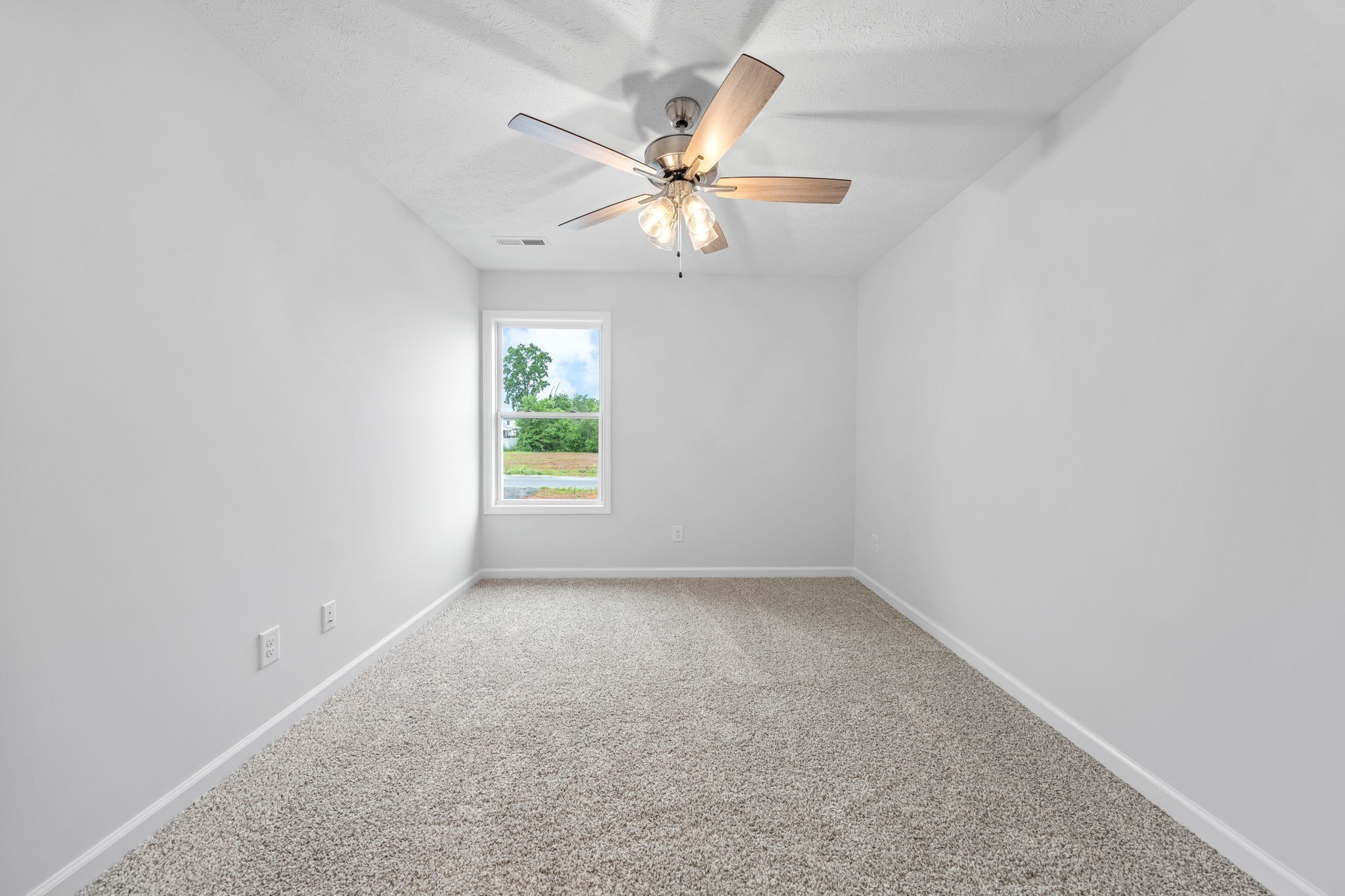 1196 Boulder Pass Road Clarksville, TN 37040 - Photo 26 of 38 Gallery Image 26
