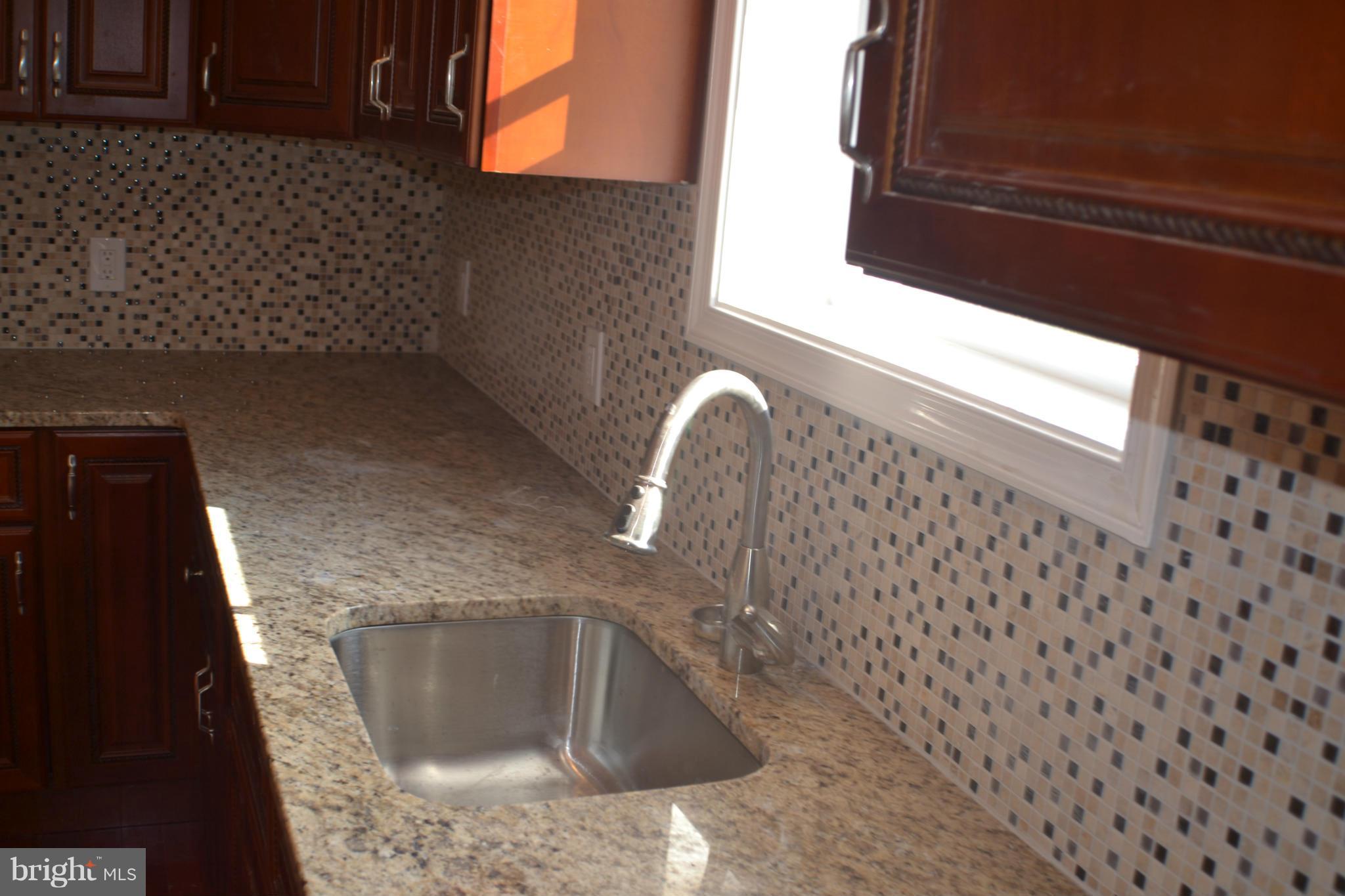1911 Chelsea Road Baltimore, MD 21216 - Photo 6 of 19 Kitchen