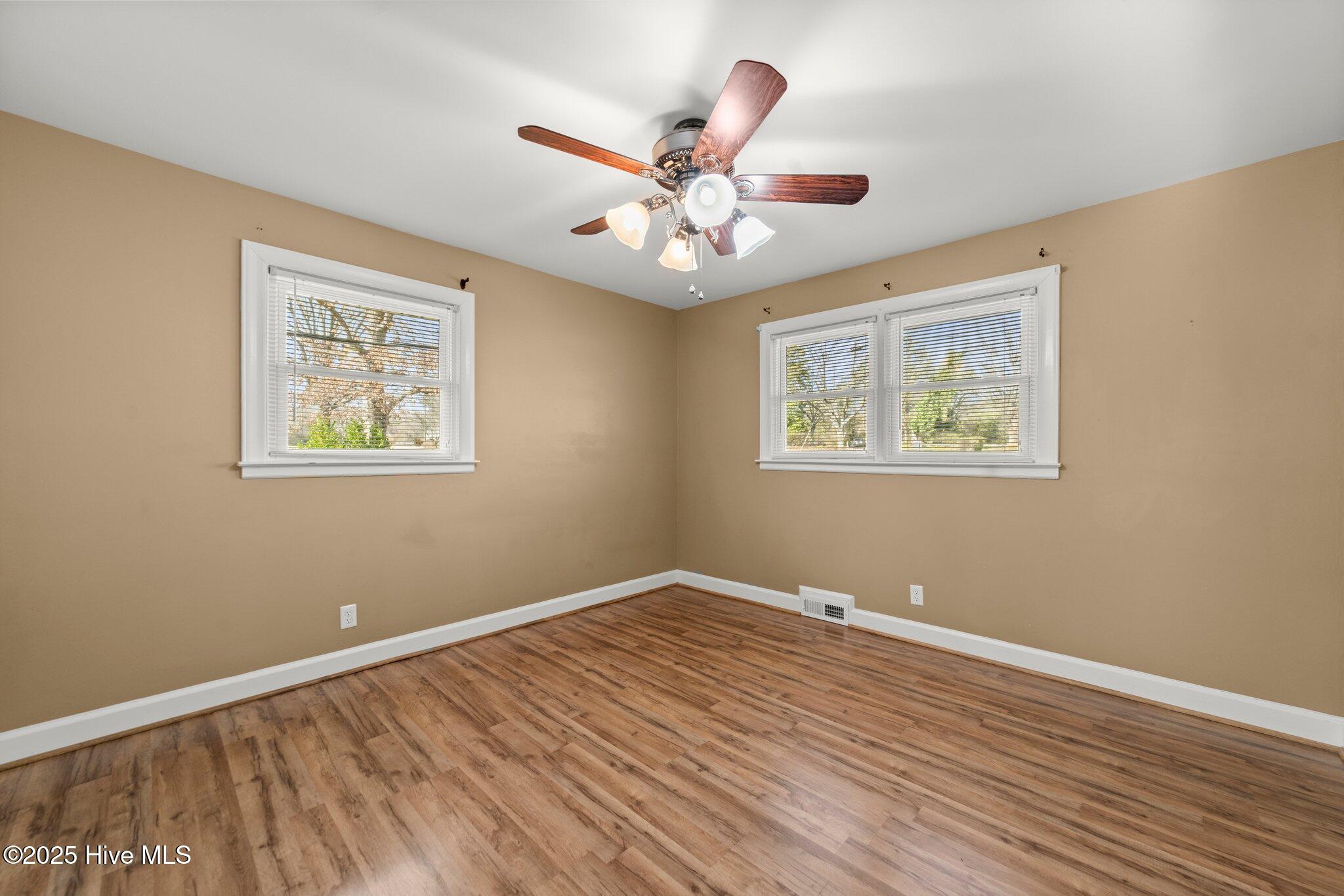 517 Triangle Road Reidsville, NC 27320 - Photo 22 of 32 30-web-or-mls-DSC_4092