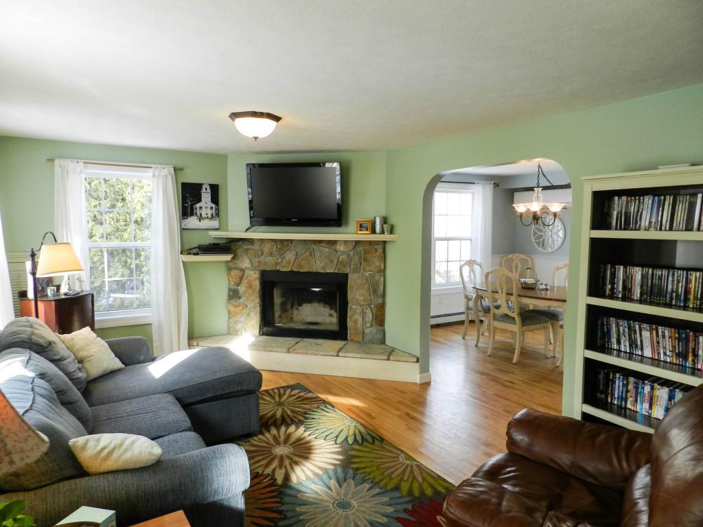 21 Sea Road Kennebunk, ME 04043 - Photo 3 of 31 When you enter the front door, you...