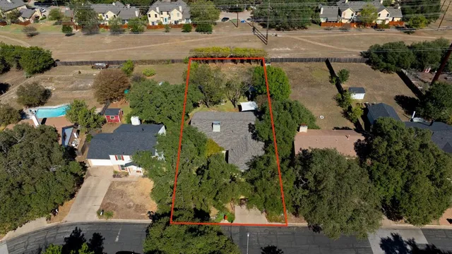 $535,000 | 1400 Doonesbury Drive, Austin, TX 78758