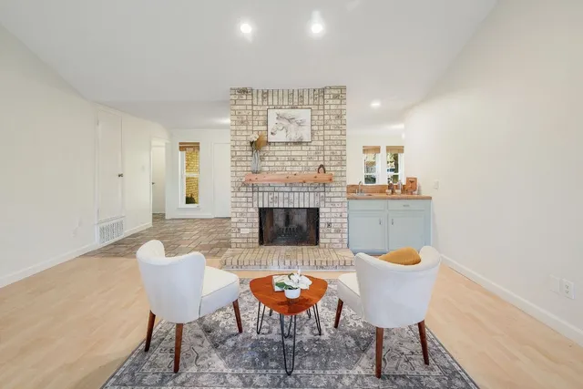 $535,000 | 1400 Doonesbury Drive, Austin, TX 78758