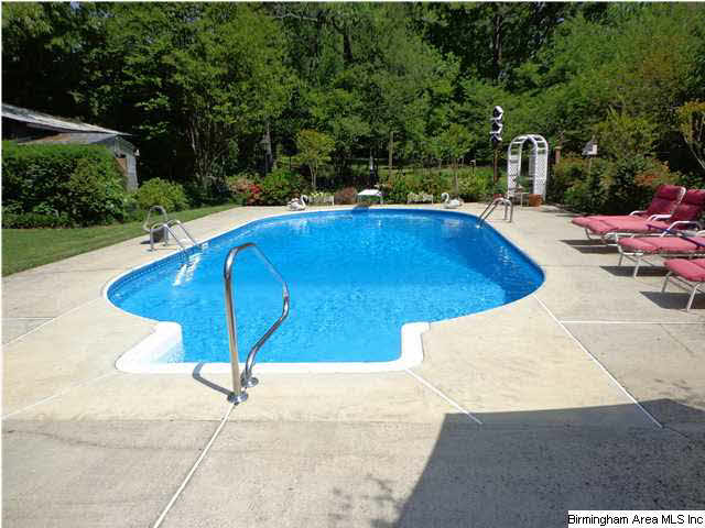 133 Hardy Road Bessemer, AL 35023 - Photo 17 of 24