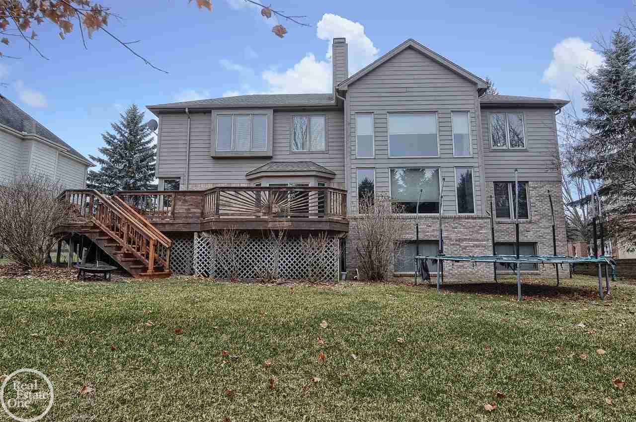538 Springview Drive Rochester, MI 48307 - Photo 9 of 58