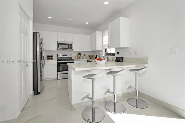 $549,999 | 3438 West 104th Terrace, Hialeah, FL 33018