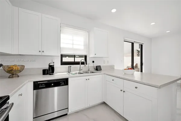 $549,999 | 3438 West 104th Terrace, Hialeah, FL 33018