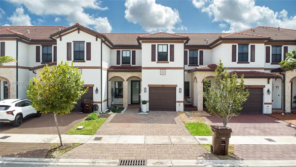 $549,999 | 3438 West 104th Terrace, Hialeah, FL 33018
