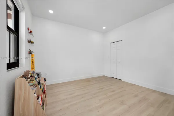 $549,999 | 3438 West 104th Terrace, Hialeah, FL 33018