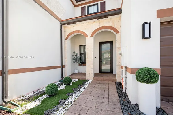 $549,999 | 3438 West 104th Terrace, Hialeah, FL 33018