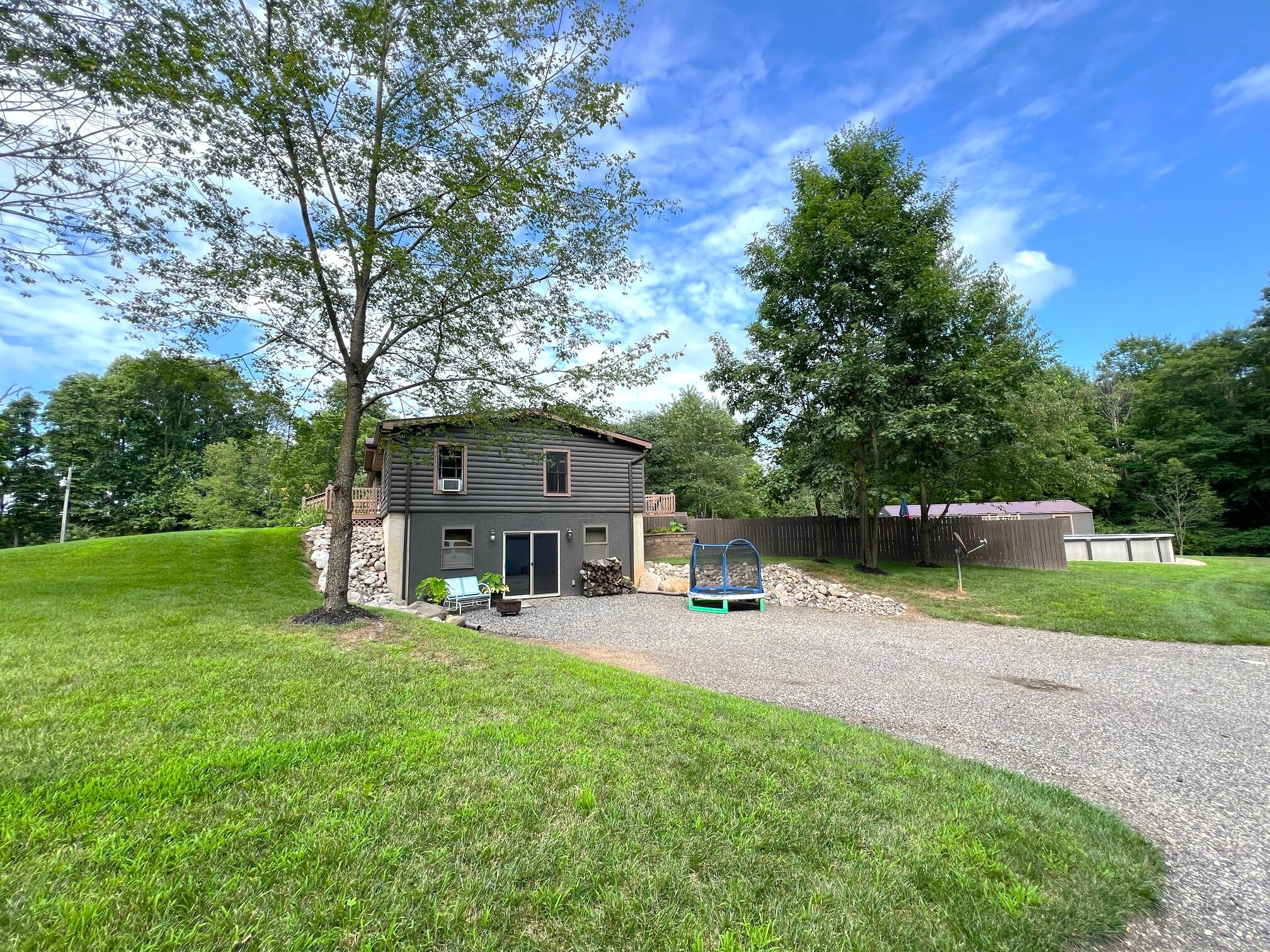 13153 Kinney Street Marcellus, MI 49067 - Photo 2 of 35 Side