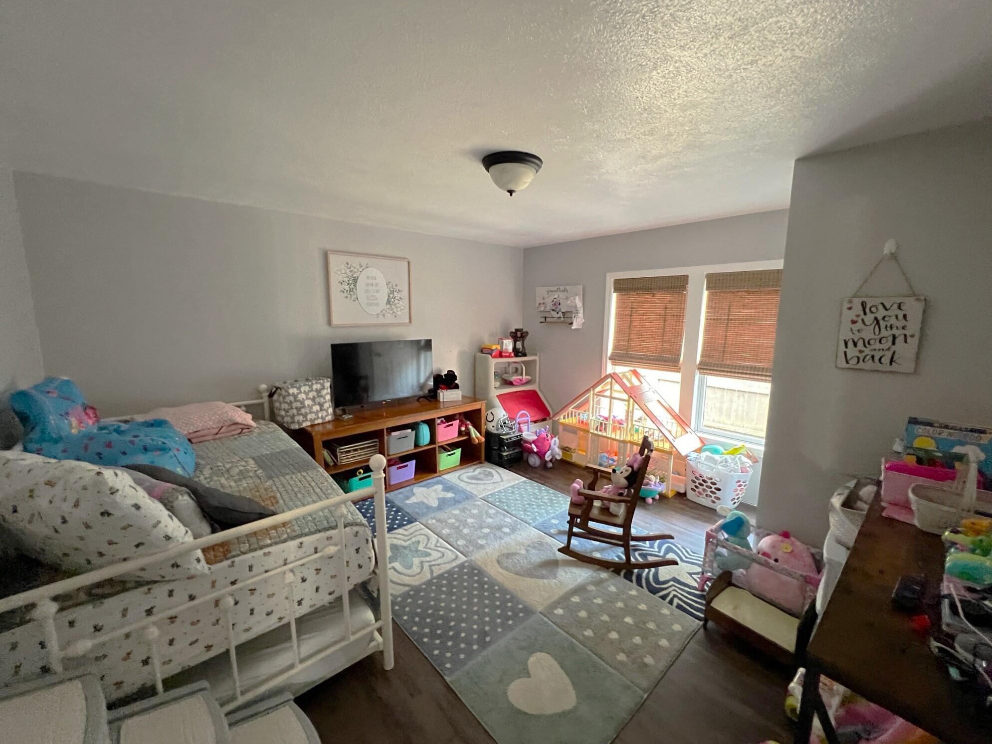 13153 Kinney Street Marcellus, MI 49067 - Photo 22 of 35 Bedroom 2
