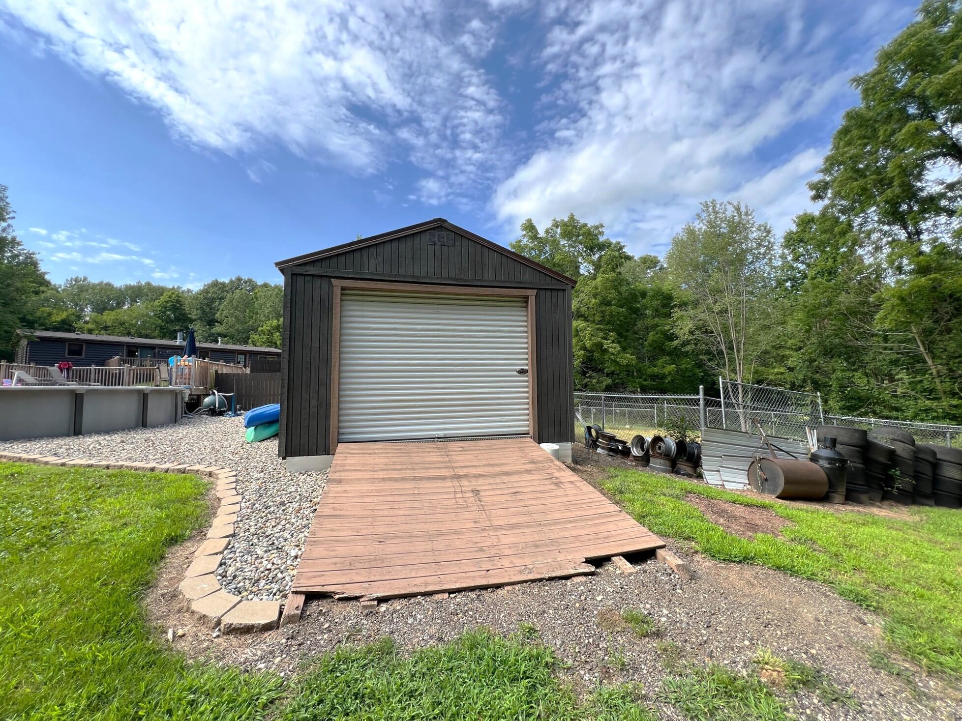 13153 Kinney Street Marcellus, MI 49067 - Photo 9 of 35 Shed
