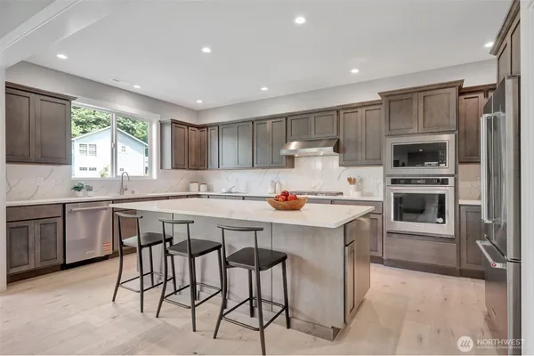 $1,405,880 | 4210 336th Avenue Northeast, Carnation, WA 98014