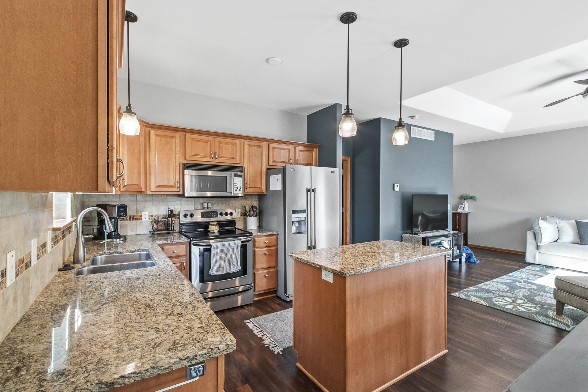 435 14th Avenue Baraboo, WI 53913 - Photo 13 of 51