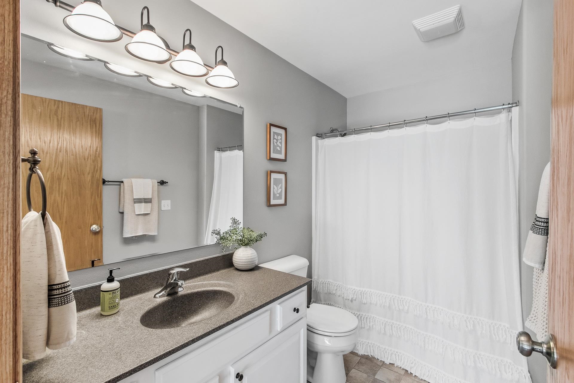 435 14th Avenue Baraboo, WI 53913 - Photo 37 of 51