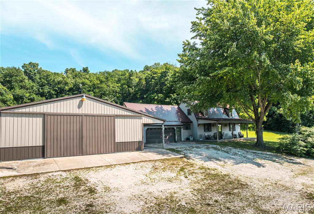 388 Spankey Road Eldred, IL 62027 - Photo 2 of 33