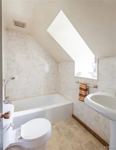 $350,000 | 388 Spankey Road, Eldred, IL 62027