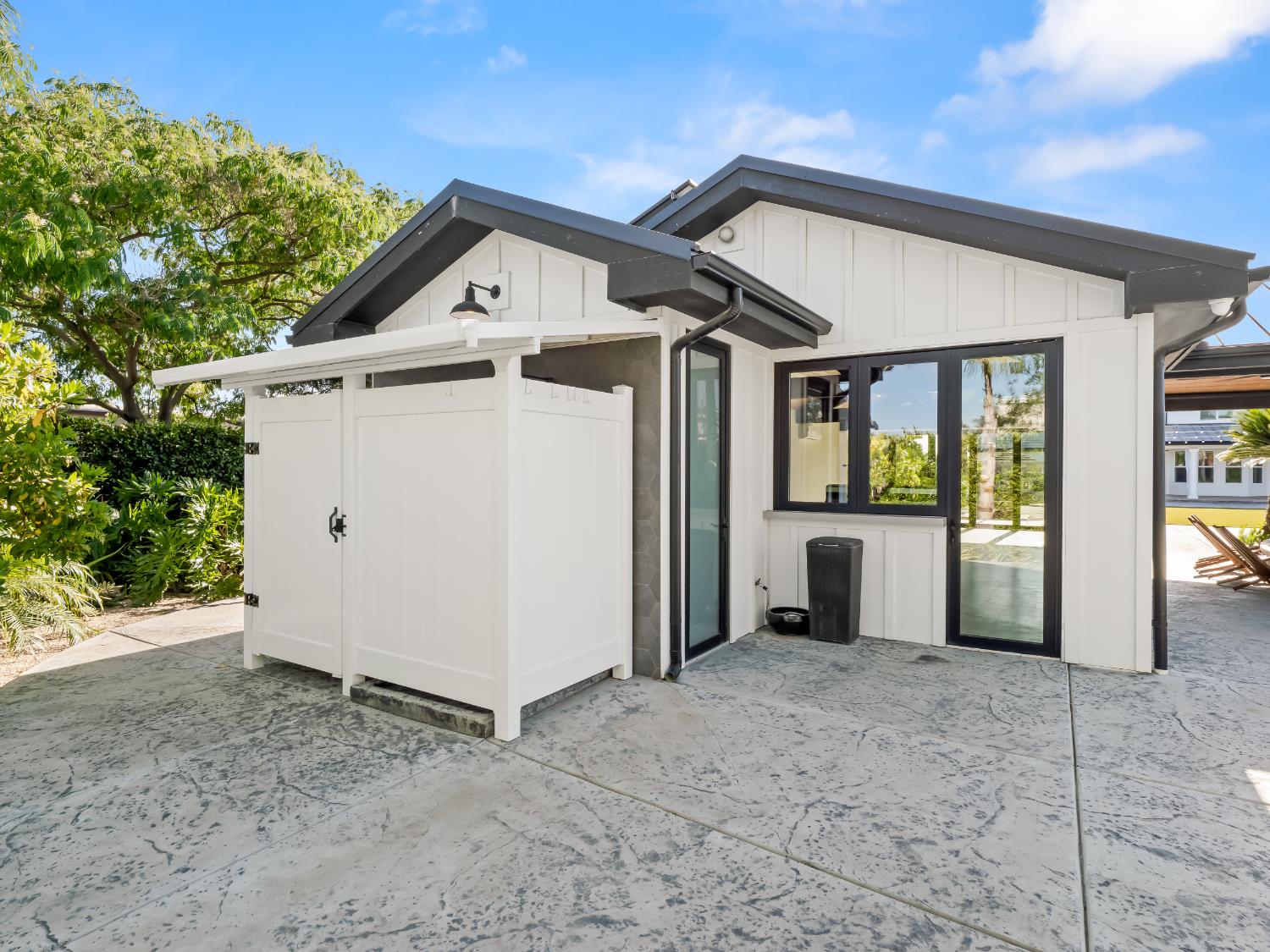 17113 Mark Road Madera, CA 93636 - Photo 63 of 99 a view of a white house with a big yard and large tree