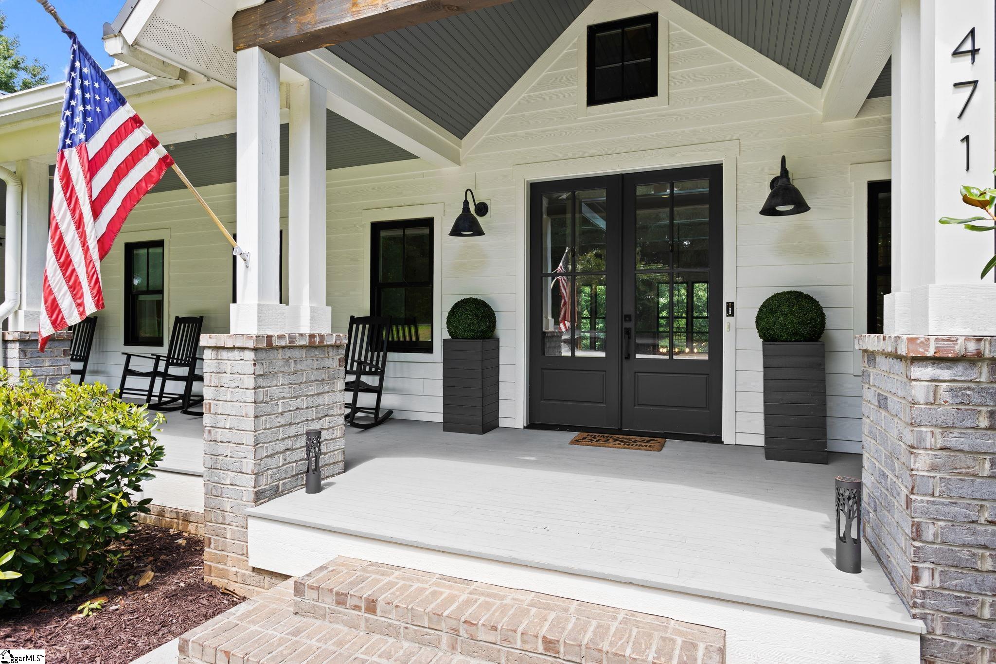 471 North Barton Road Taylors, SC 29687 - Photo 4 of 36 Gallery Image 4