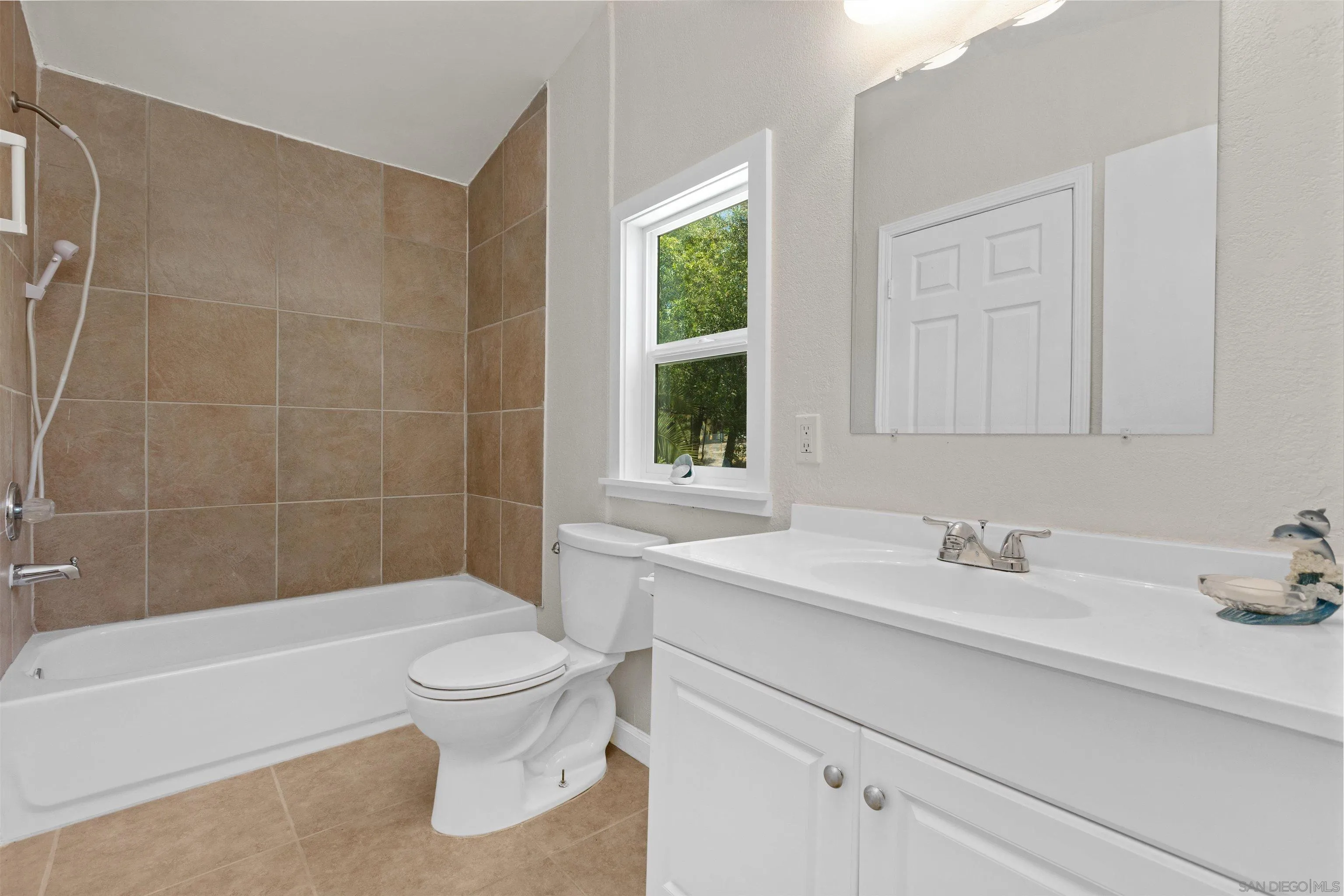 2030 Black Canyon Road, Unit 26 Ramona, CA 92065 - Photo 36 of 37