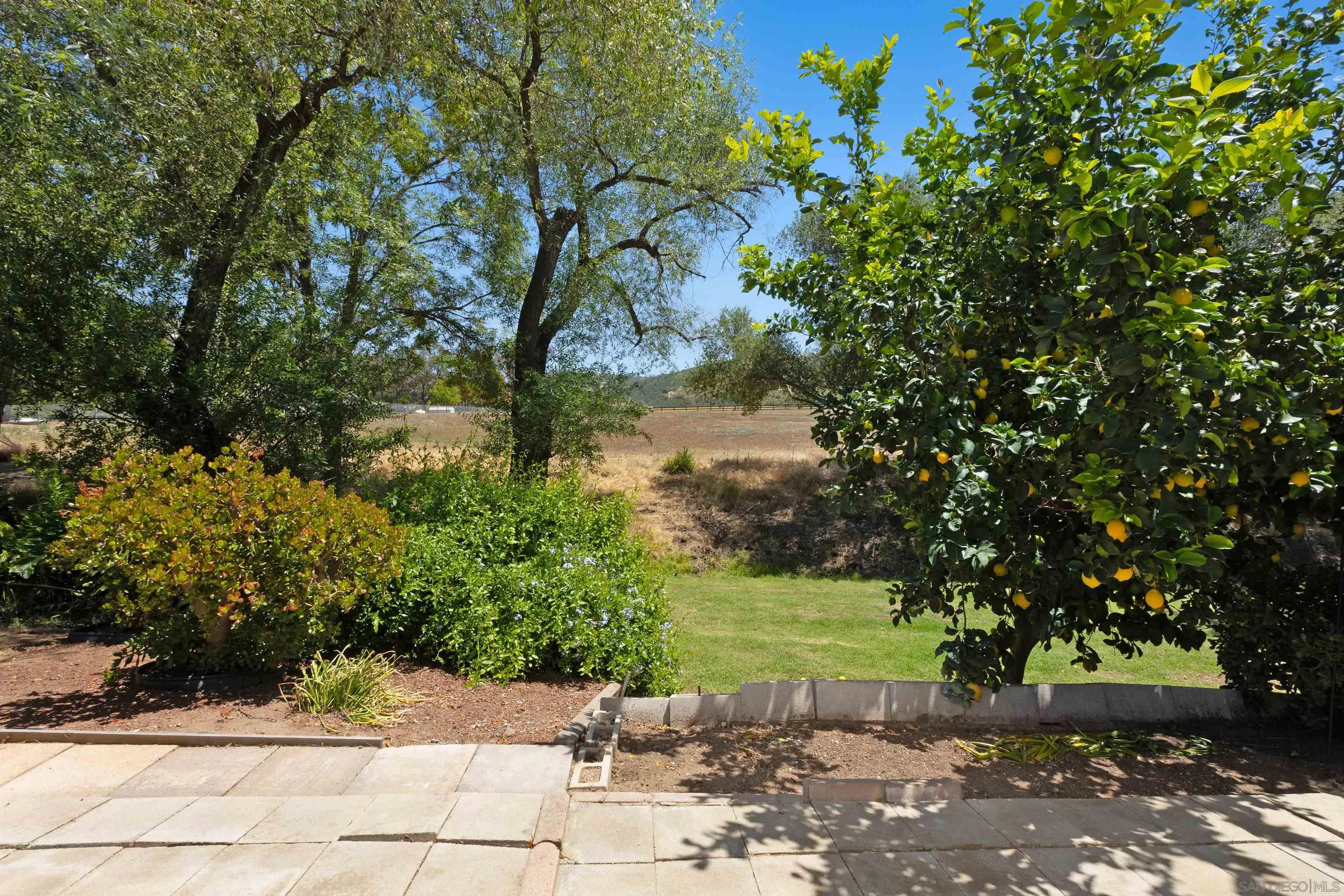 2030 Black Canyon Road, Unit 26 Ramona, CA 92065 - Photo 8 of 37
