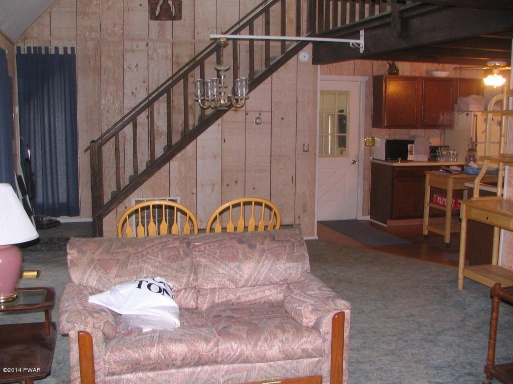 56 Aspen Ridge Hawley, PA 18428 - Photo 5 of 16