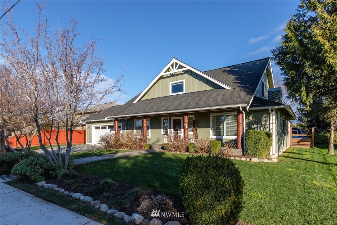 8596 Benson Road Lynden, WA 98264 - Photo 1 of 25