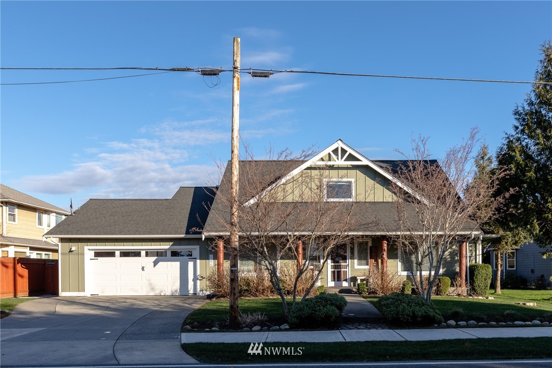 8596 Benson Road Lynden, WA 98264 - Photo 2 of 25