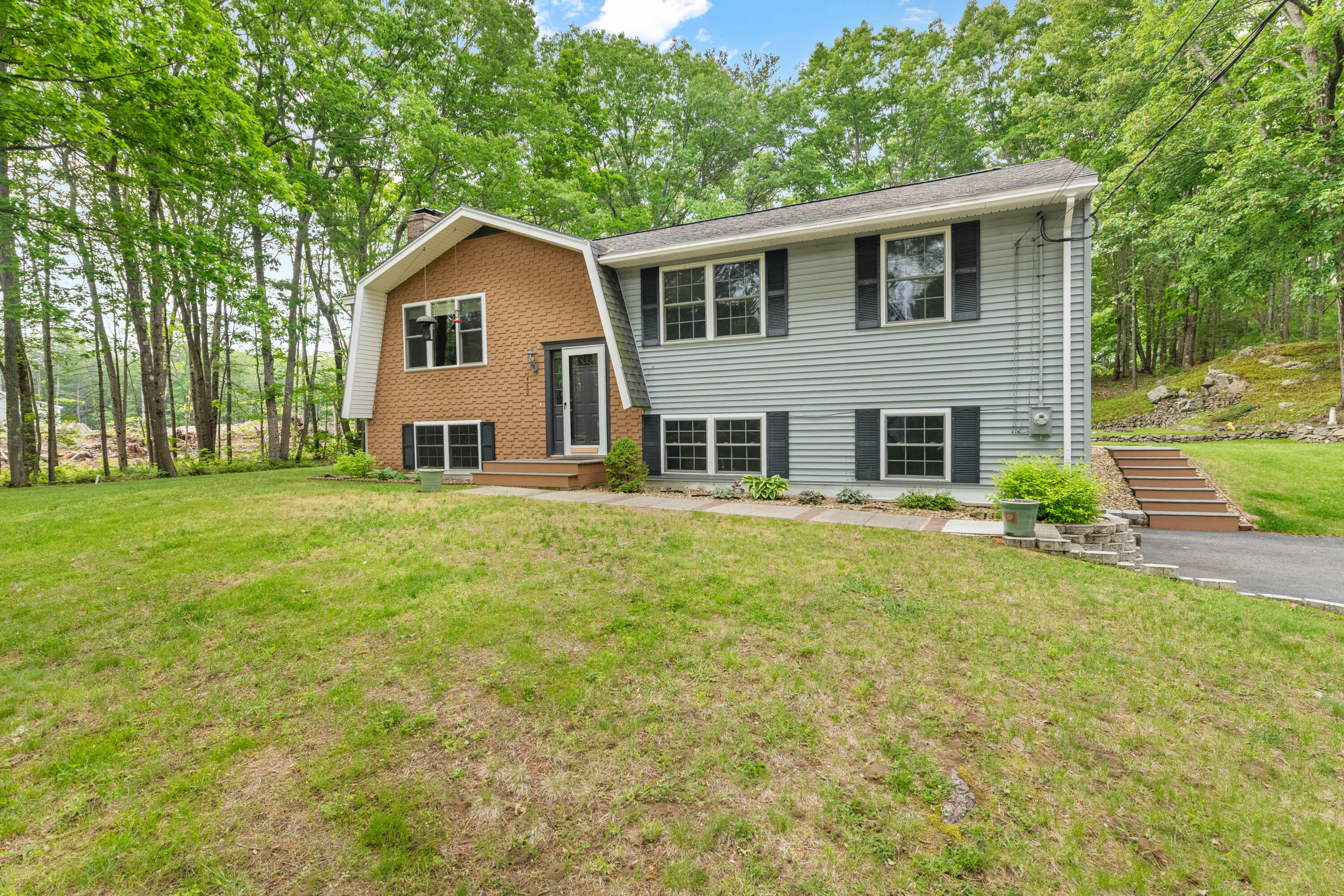 460 Pool Street Biddeford, ME 04005 - Photo 5 of 37 460 Pool St biddeford pic#5