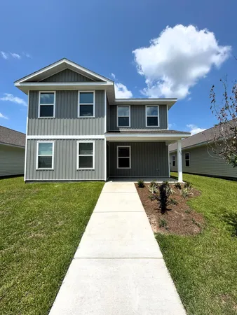 $2,645 | 133 Staggerbush Street, Freeport, FL 32439
