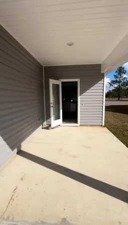 $2,645 | 133 Staggerbush Street, Freeport, FL 32439
