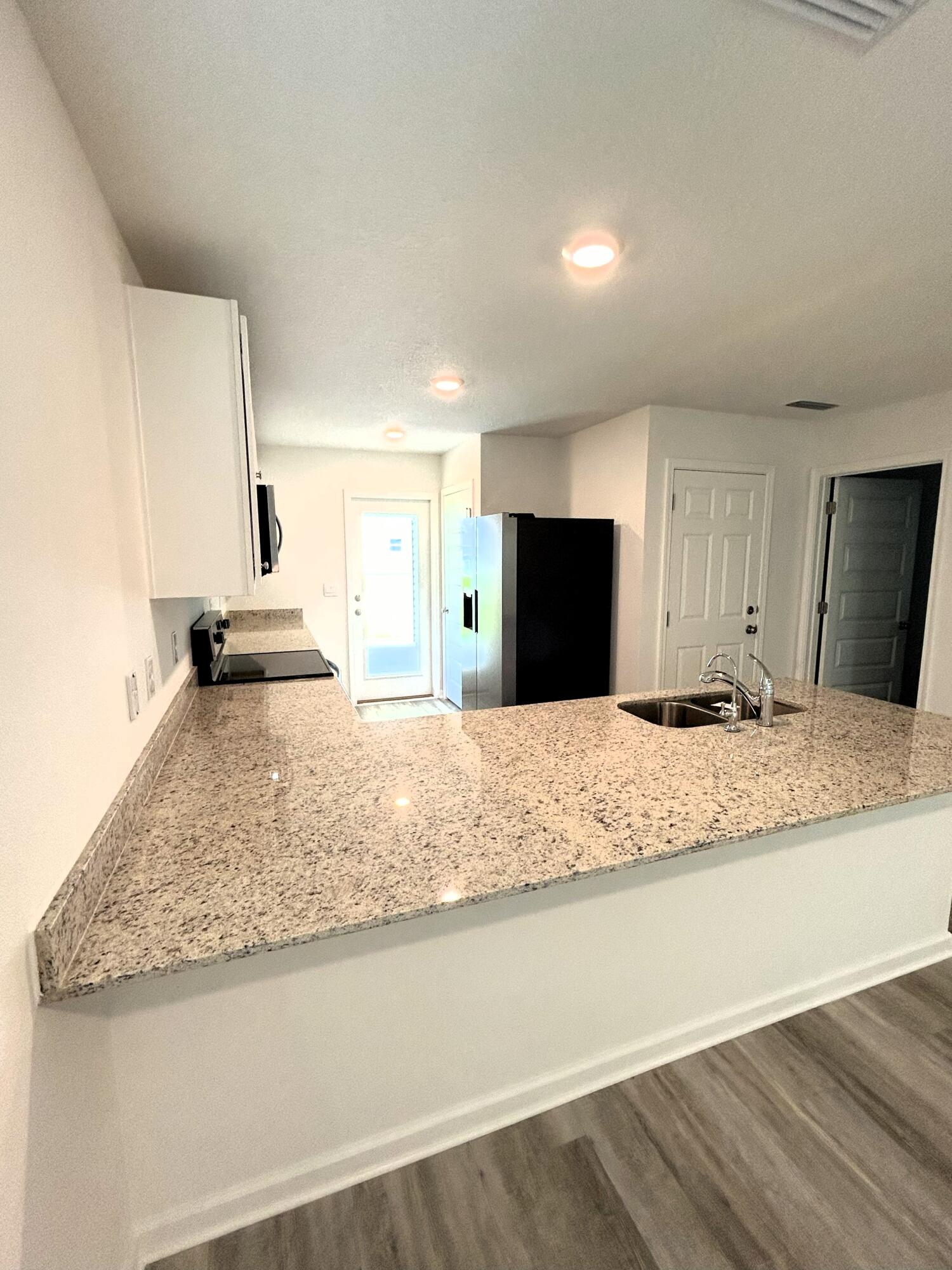 133 Staggerbush Street Freeport, FL 32439 - Photo 5 of 27 4