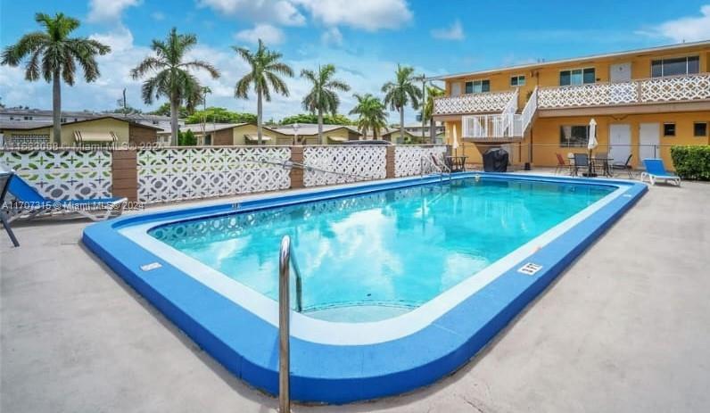 3525 Polk Street, Unit 5 Hollywood, FL 33021 - Photo 4 of 12