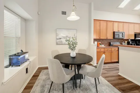 $350,000 | 17407 Orwell Lane, Round Rock, TX 78664