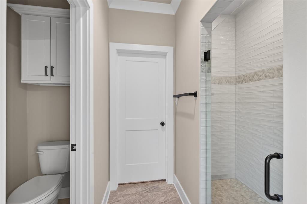 127 Sitka Loop Haughton, LA 71037 - Photo 20 of 29 a bathroom with a toilet and a sink